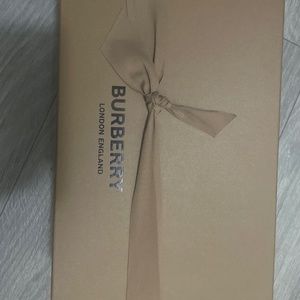 Burberry shoes